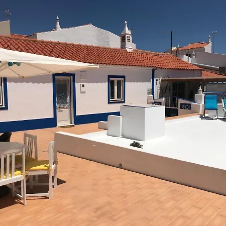 Casa Mestre Andre Benagil